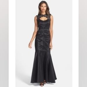 Xscape Prom/formal gown dress
